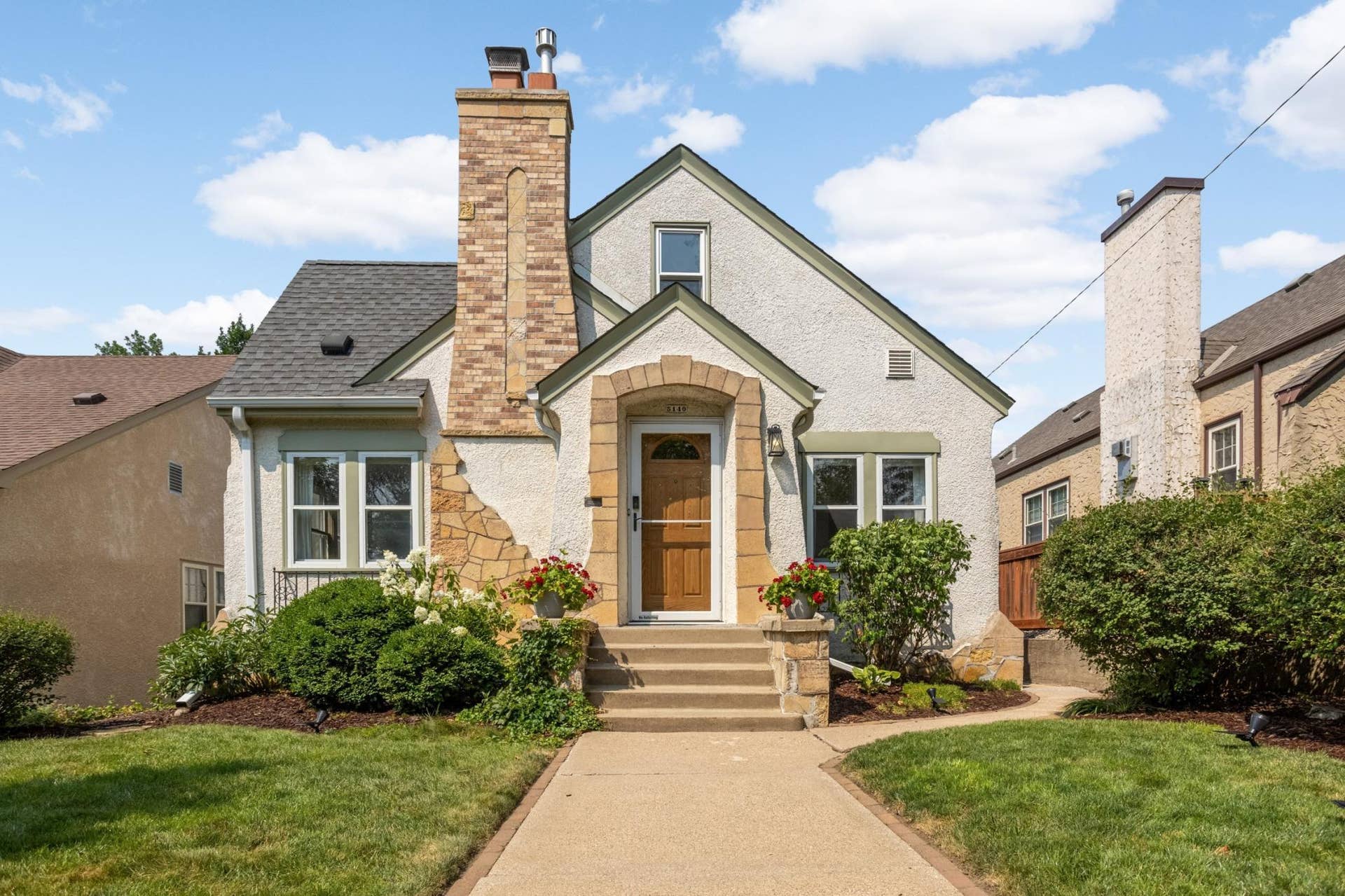 5140 18th Avenue S, 29, Minneapolis, MN 55417 Image-2.jpg