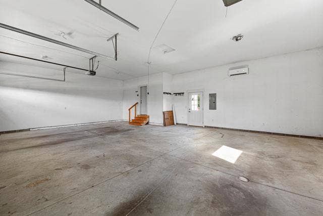317 Oak Marsh Drive, Mankato, MN 56001 57_51 garage.jpg