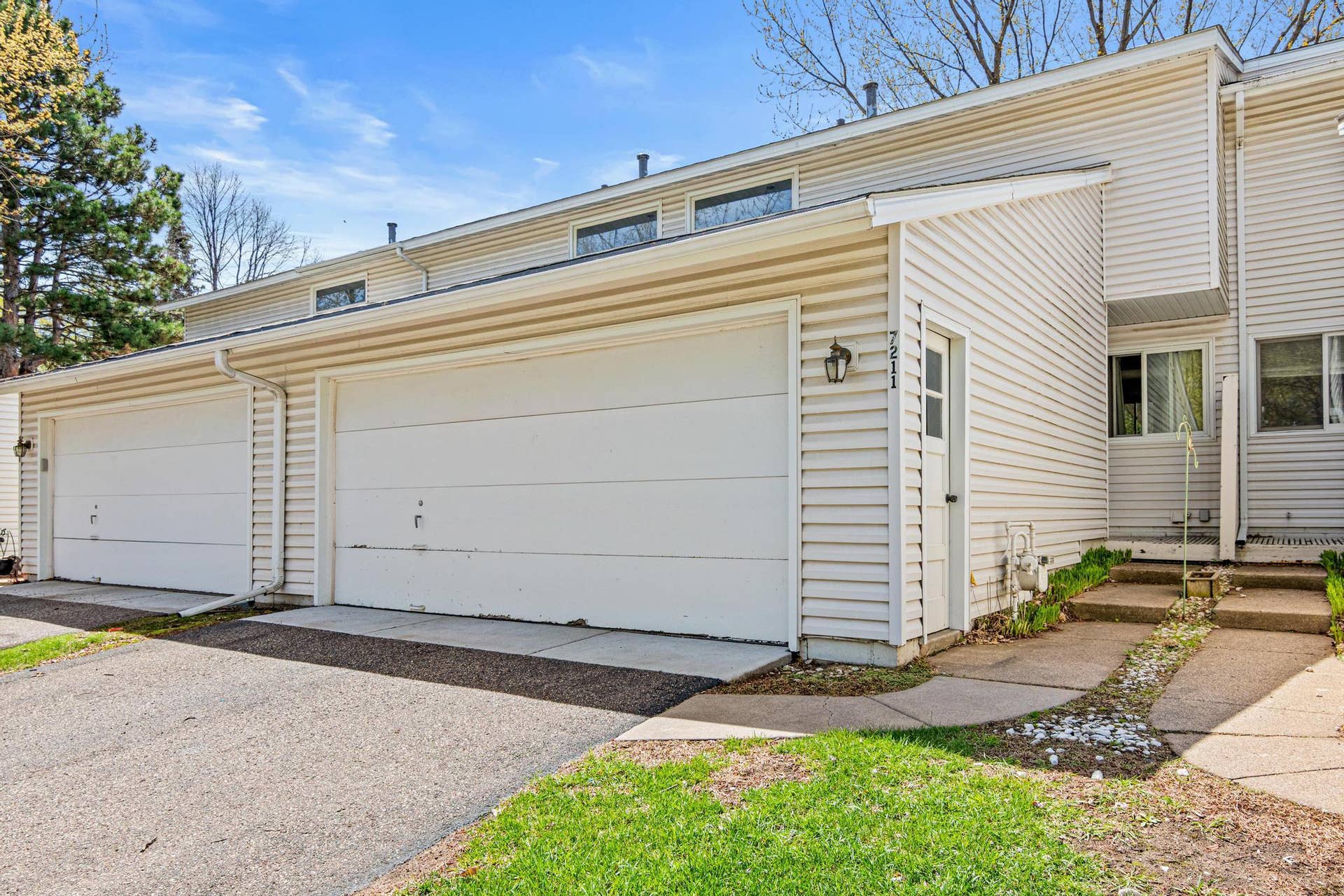 7211 Perry Court E, #0, Brooklyn Center, MN 55429 7211 Perry Ct E-22.jpg