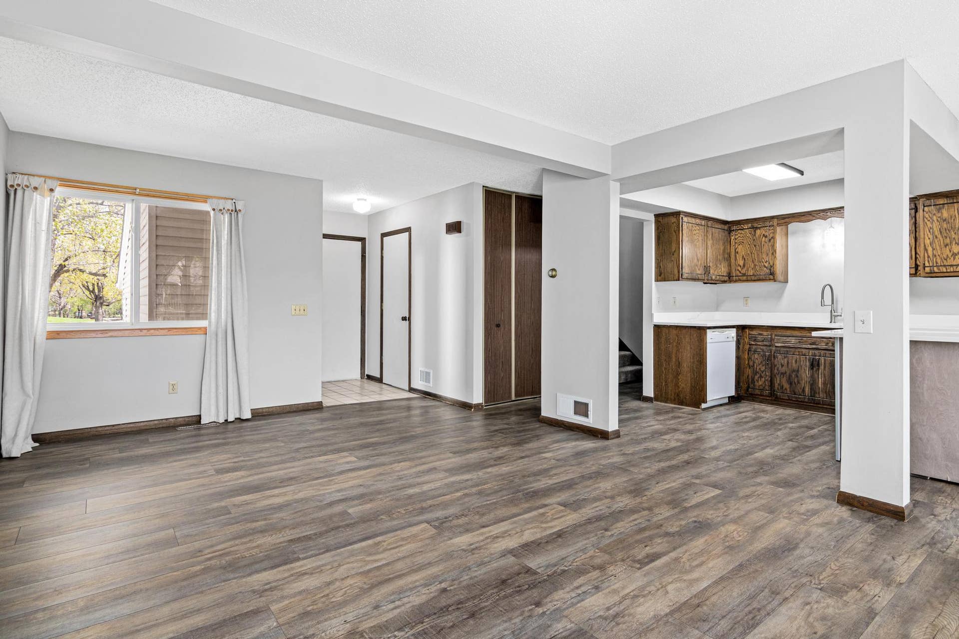 7211 Perry Court E, #0, Brooklyn Center, MN 55429 7211 Perry Ct E-4.jpg