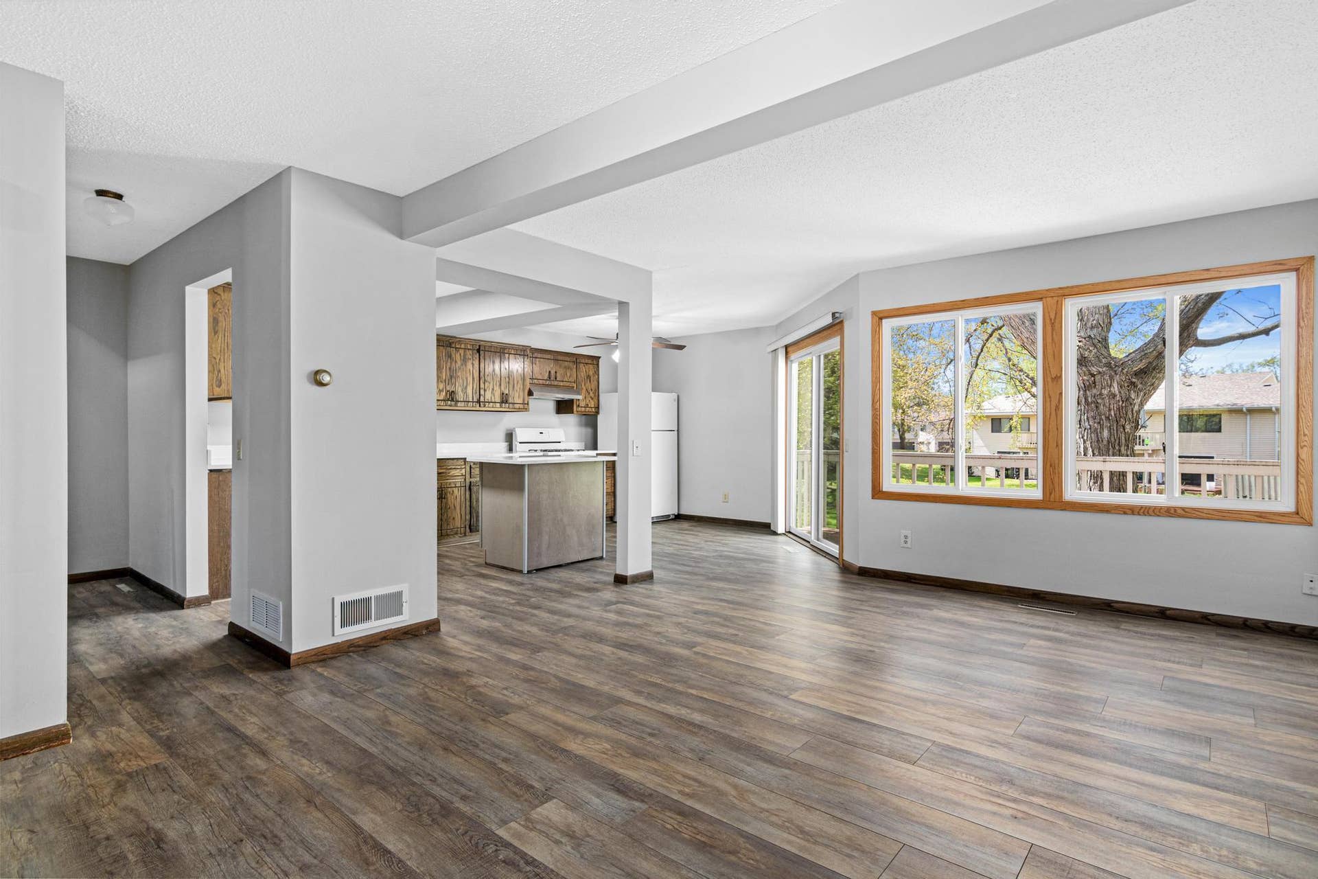 7211 Perry Court E, #0, Brooklyn Center, MN 55429 7211 Perry Ct E-3.jpg