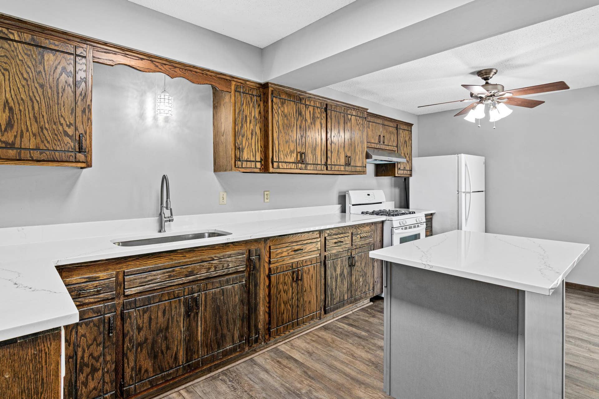 7211 Perry Court E, #0, Brooklyn Center, MN 55429 7211 Perry Ct E-7.jpg
