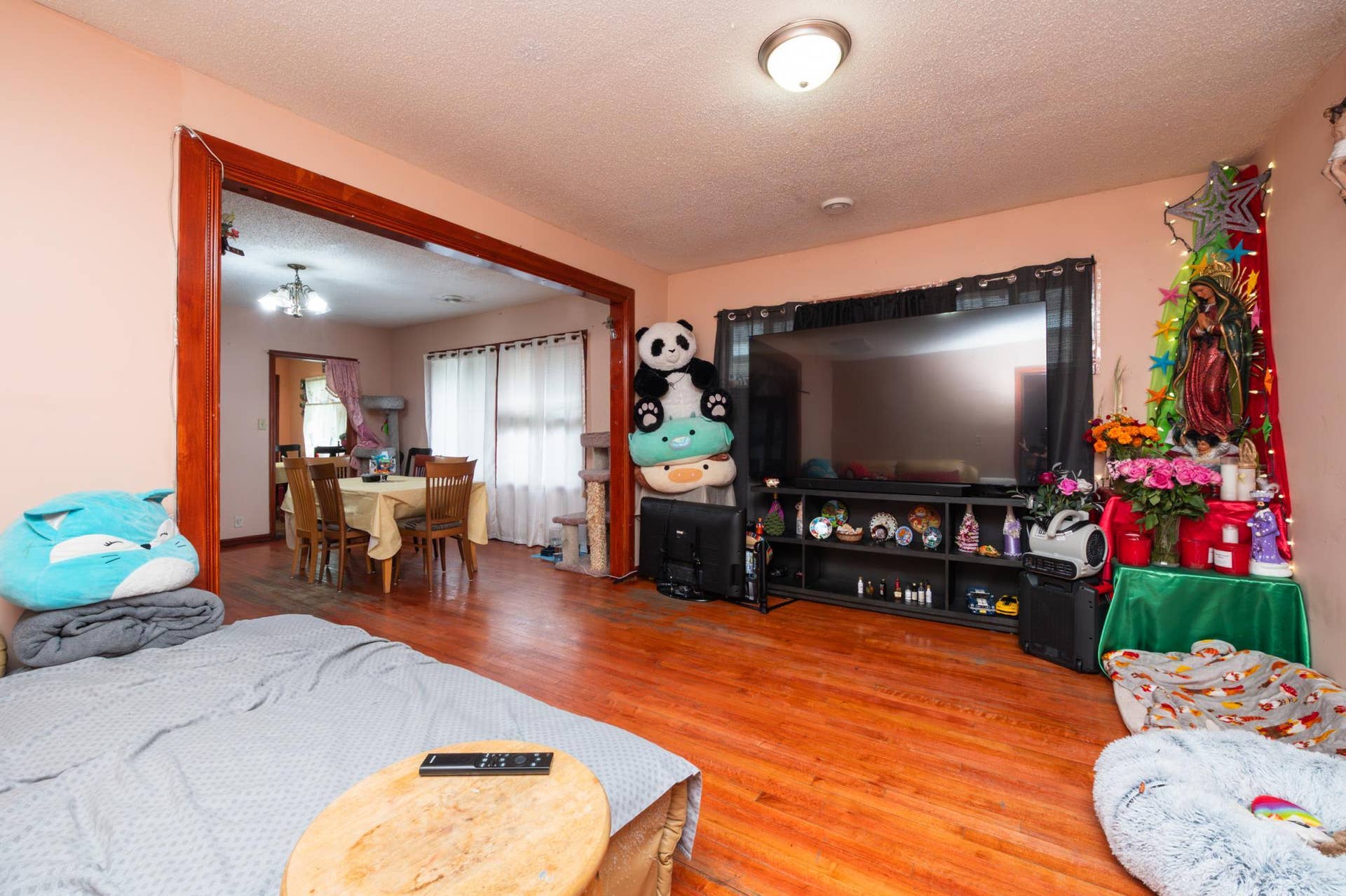 2218 4th Avenue N, 30, Minneapolis, MN 55405 toplevel-1.jpg