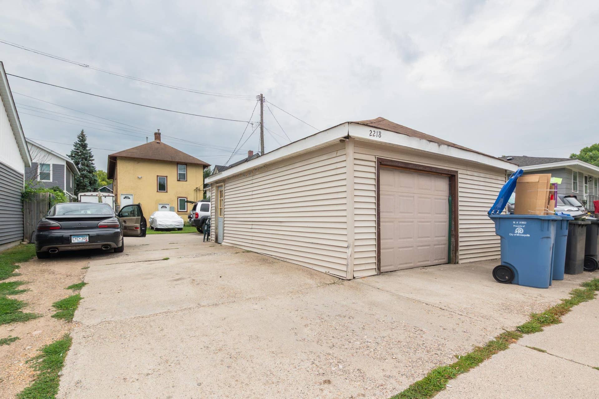 2218 4th Avenue N, 30, Minneapolis, MN 55405 exteriorgarage-27.jpg