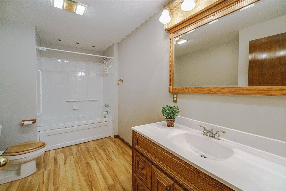 1060 Dennis Street S, Maplewood, MN 55119 50-Bathroom.jpg