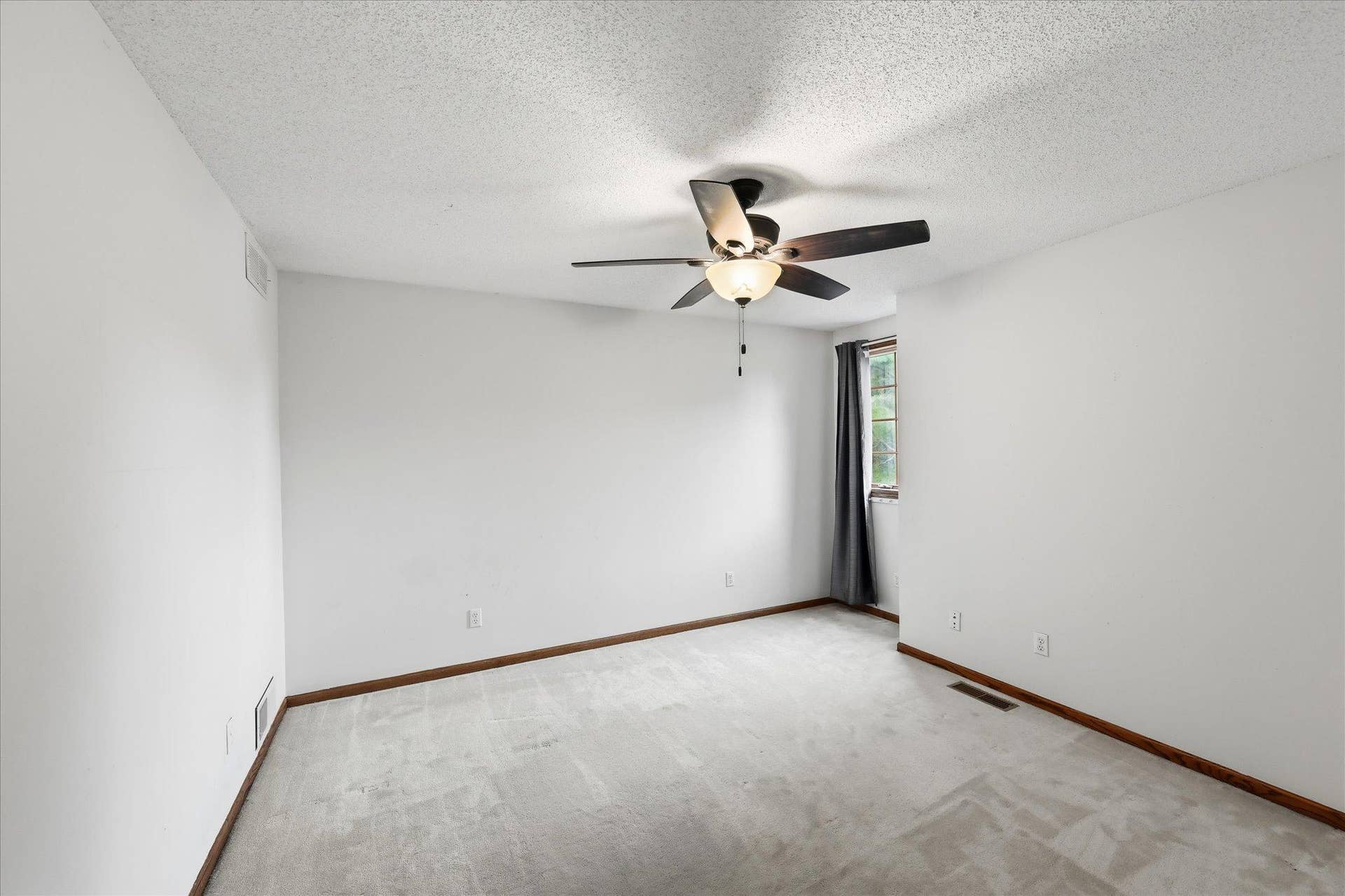 38-9111 107th St N [3323813]- 038.jpg