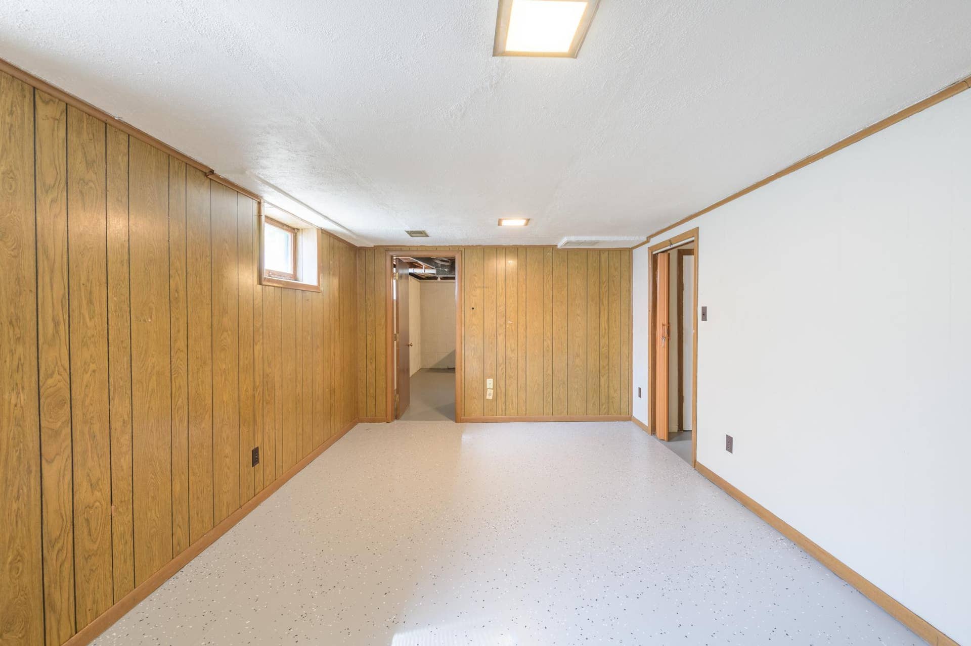 9522 Pleasant Avenue S, Bloomington, MN 55420 9524 Pleasant Ave S-WS-20210814-_CBP0517-HDR.jpg