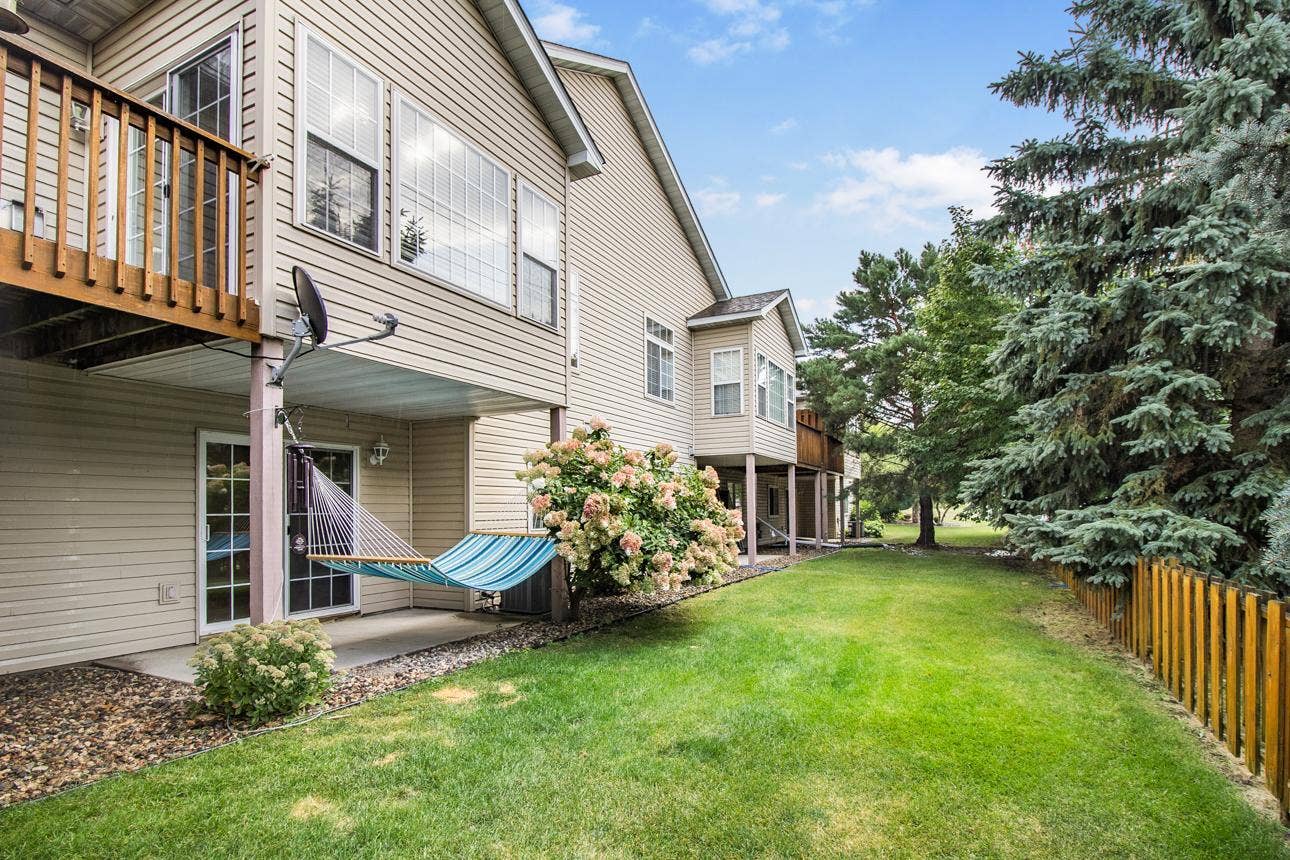 1105 Iris Drive, White Bear Lake, MN 55127 1105 Iris Drive, White Bear Lake, MN 55127