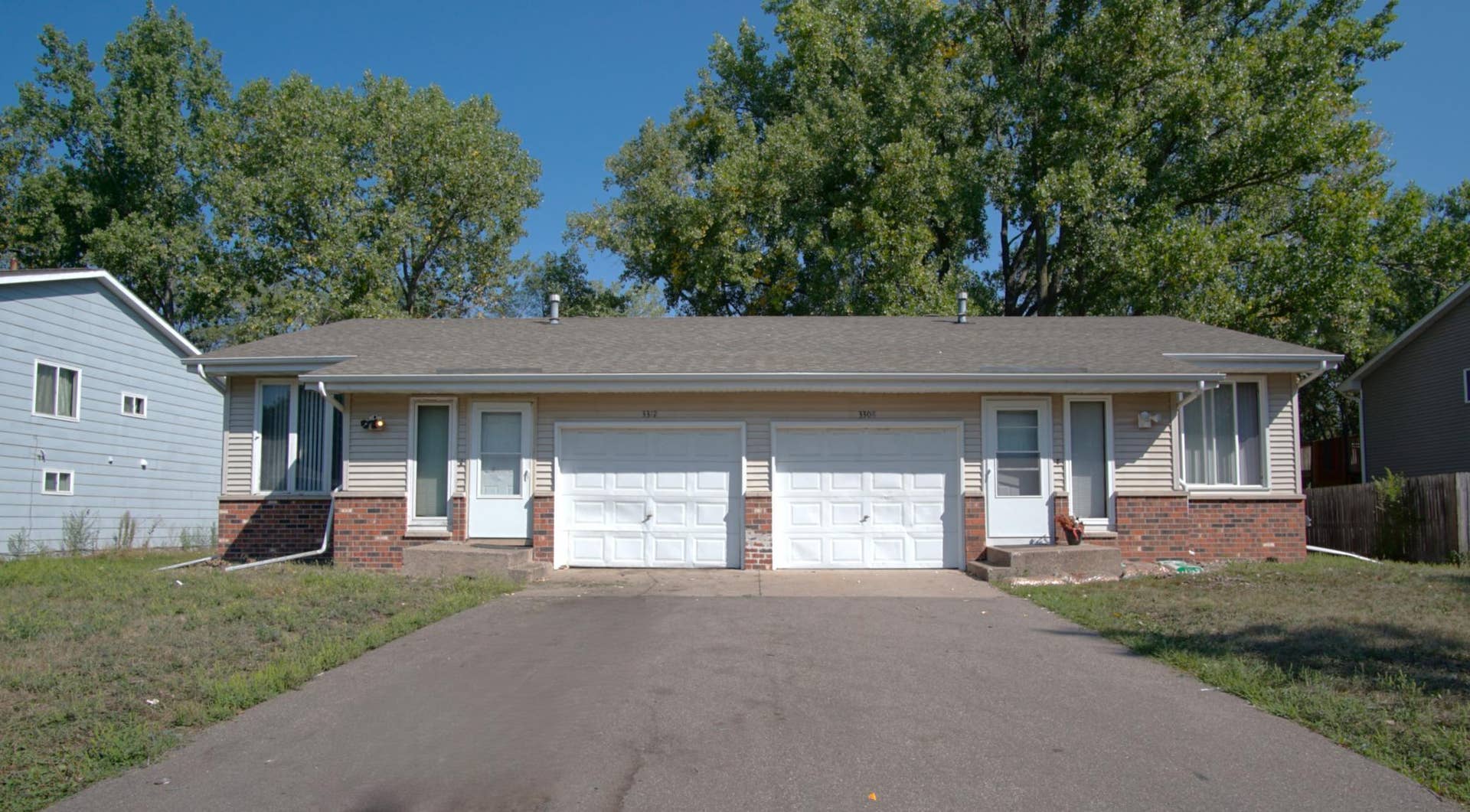 3308 84th Avenue N, Brooklyn Park, MN 55443