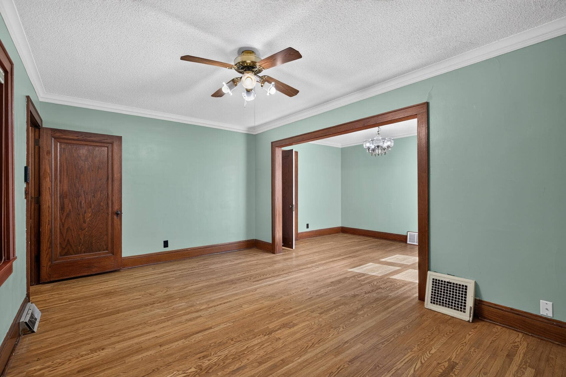 4242 Thomas Avenue N, 79, Minneapolis, MN 55412 Looking into the formal eating area from the living area