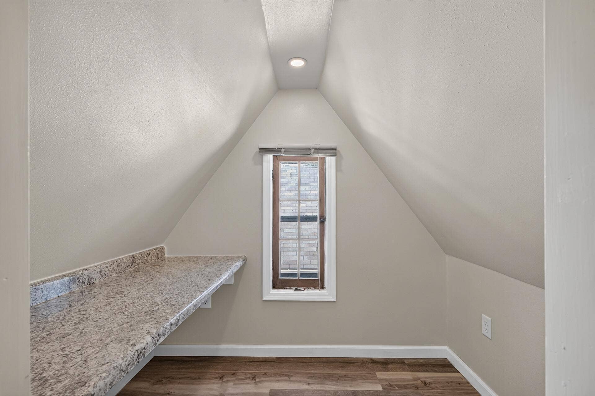 4242 Thomas Avenue N, 79, Minneapolis, MN 55412 Upstairs closet # 1