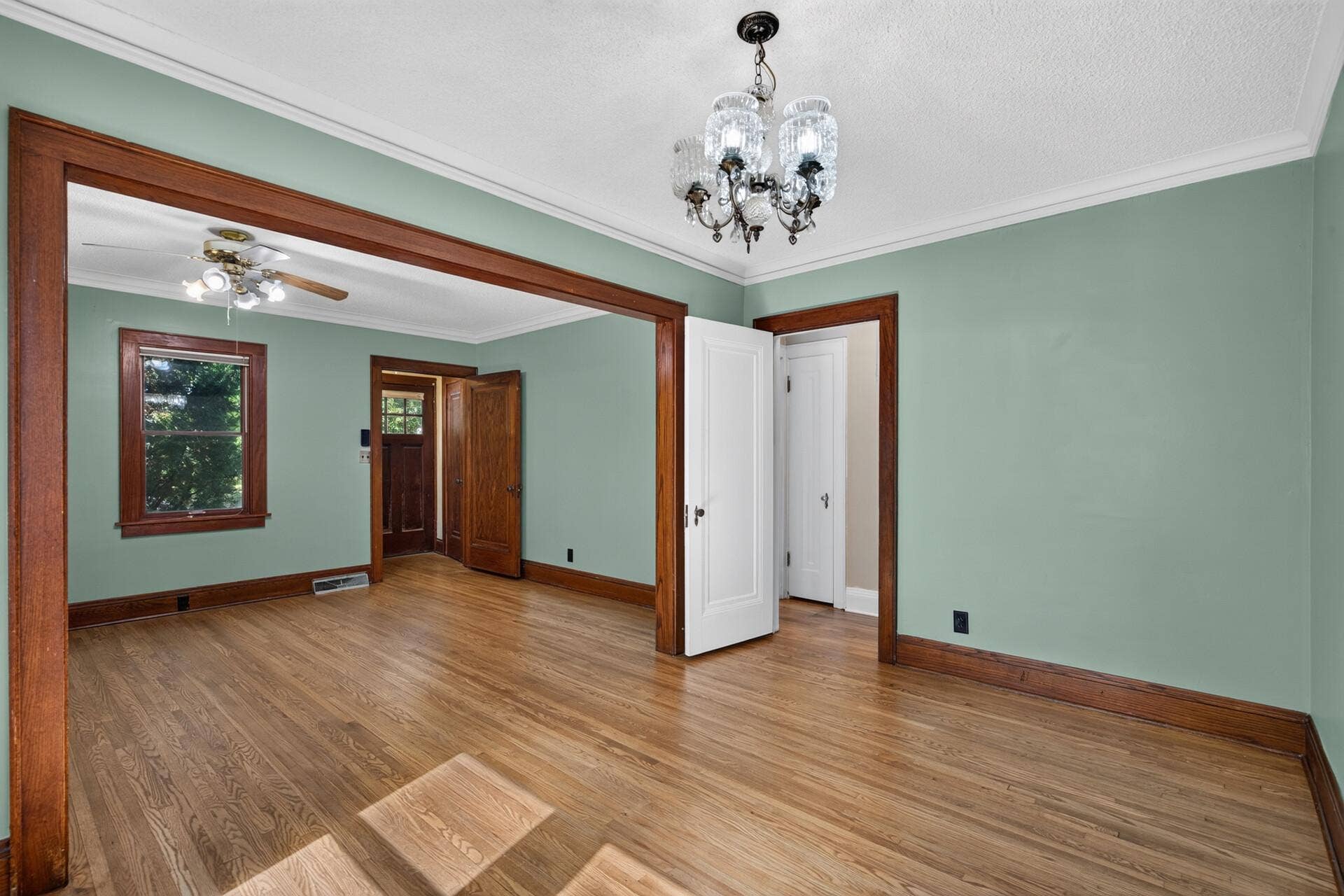 4242 Thomas Avenue N, 79, Minneapolis, MN 55412 Bedroom and bathroom hallway from the formal eating area