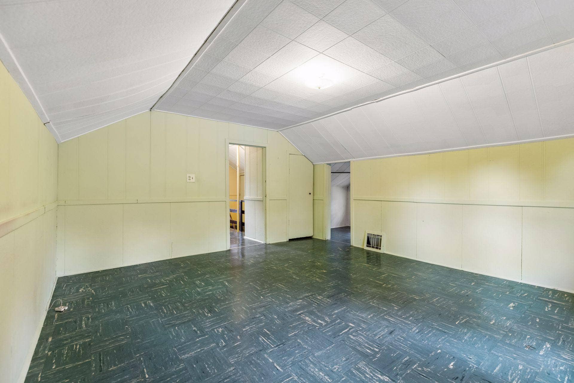 Additional bedroom in upper level.