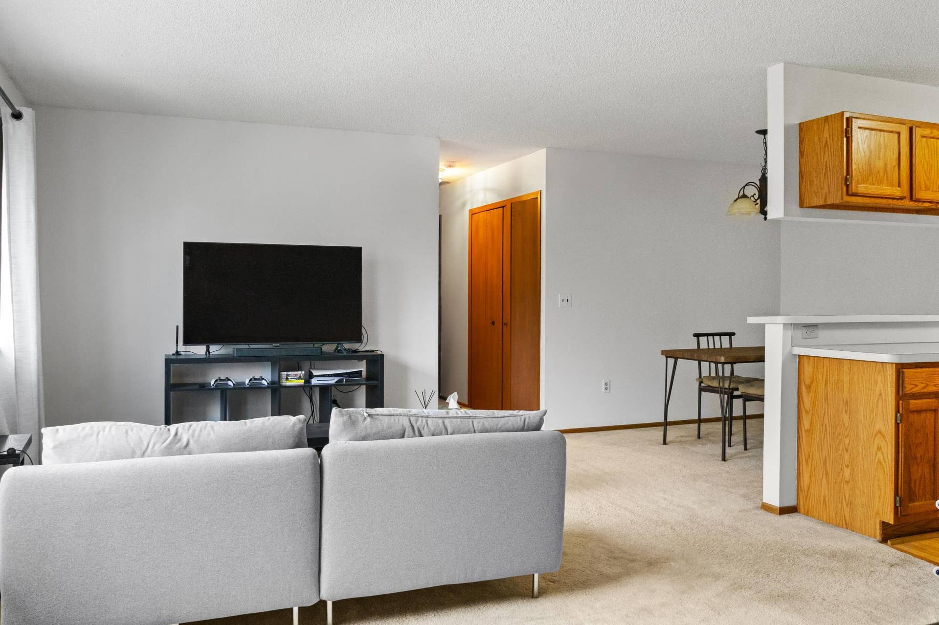 7486 Vinewood Court, Maple Grove, MN 55311 DSC03915.jpg