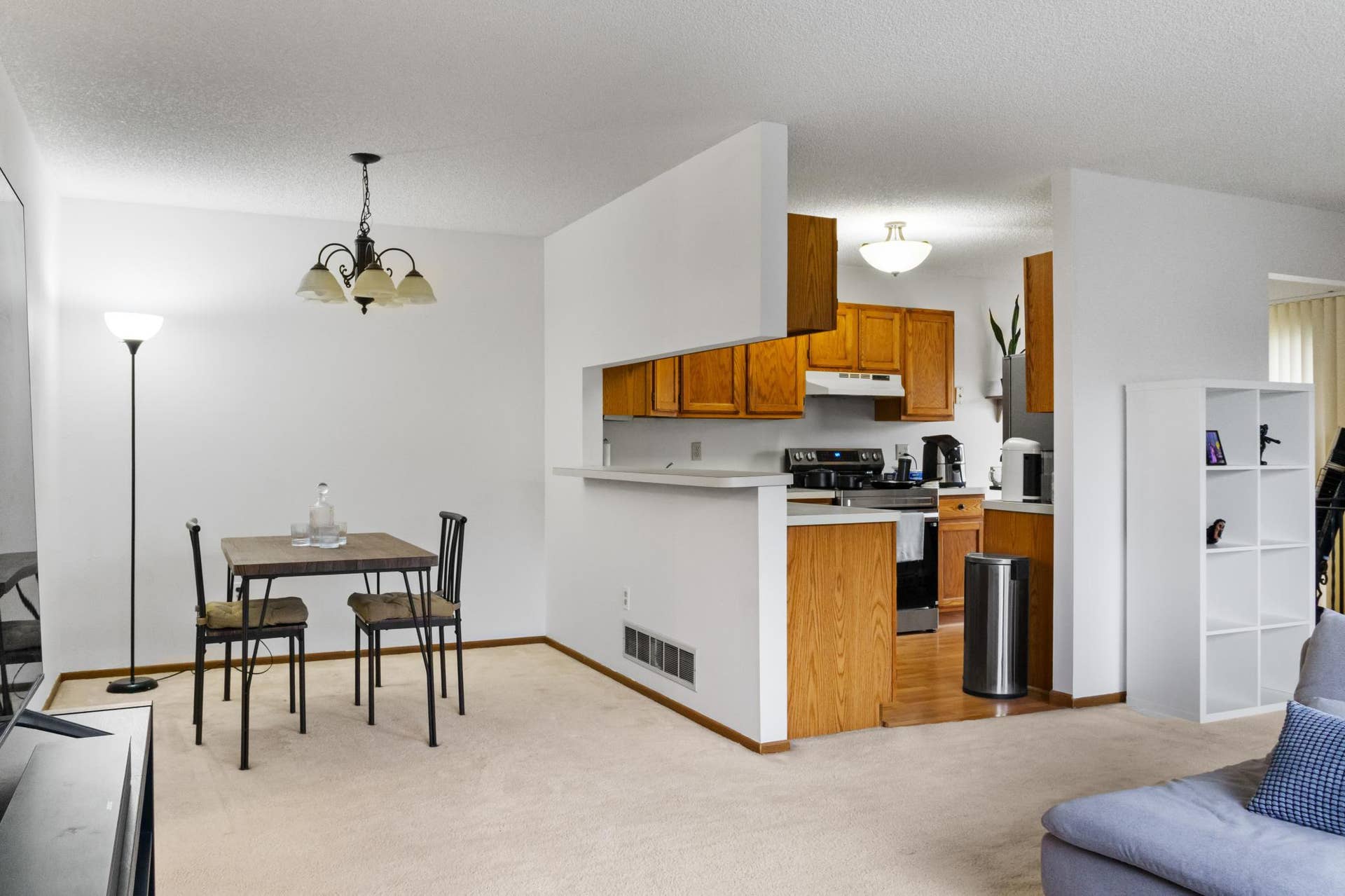 7486 Vinewood Court, Maple Grove, MN 55311 DSC03921.jpg