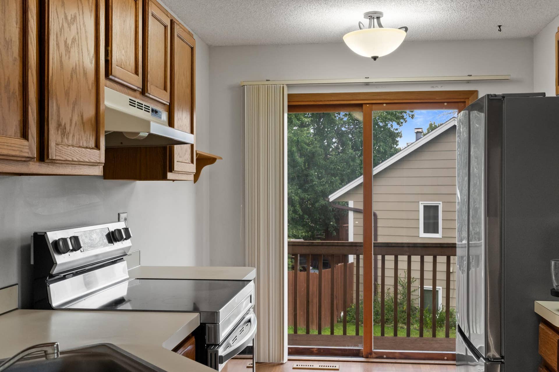 7486 Vinewood Court, Maple Grove, MN 55311 DSC03942.jpg