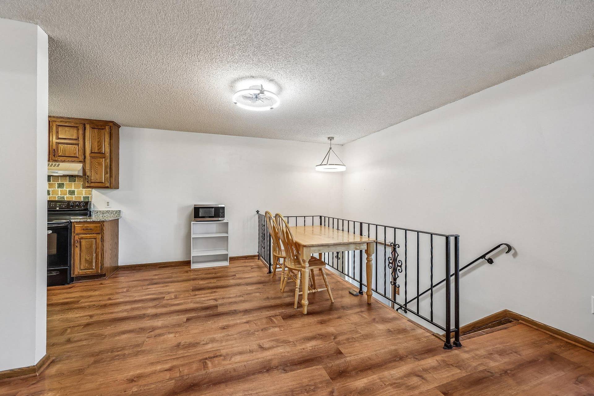 8840 N Maplebrook Court, Brooklyn Park, MN 55445 15-web-or-mls-Maplebrook Ct-S2608-013.jpg