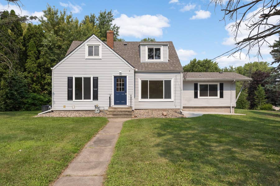 Property photo for 7372 Stillwater Boulevard N, Oakdale, MN