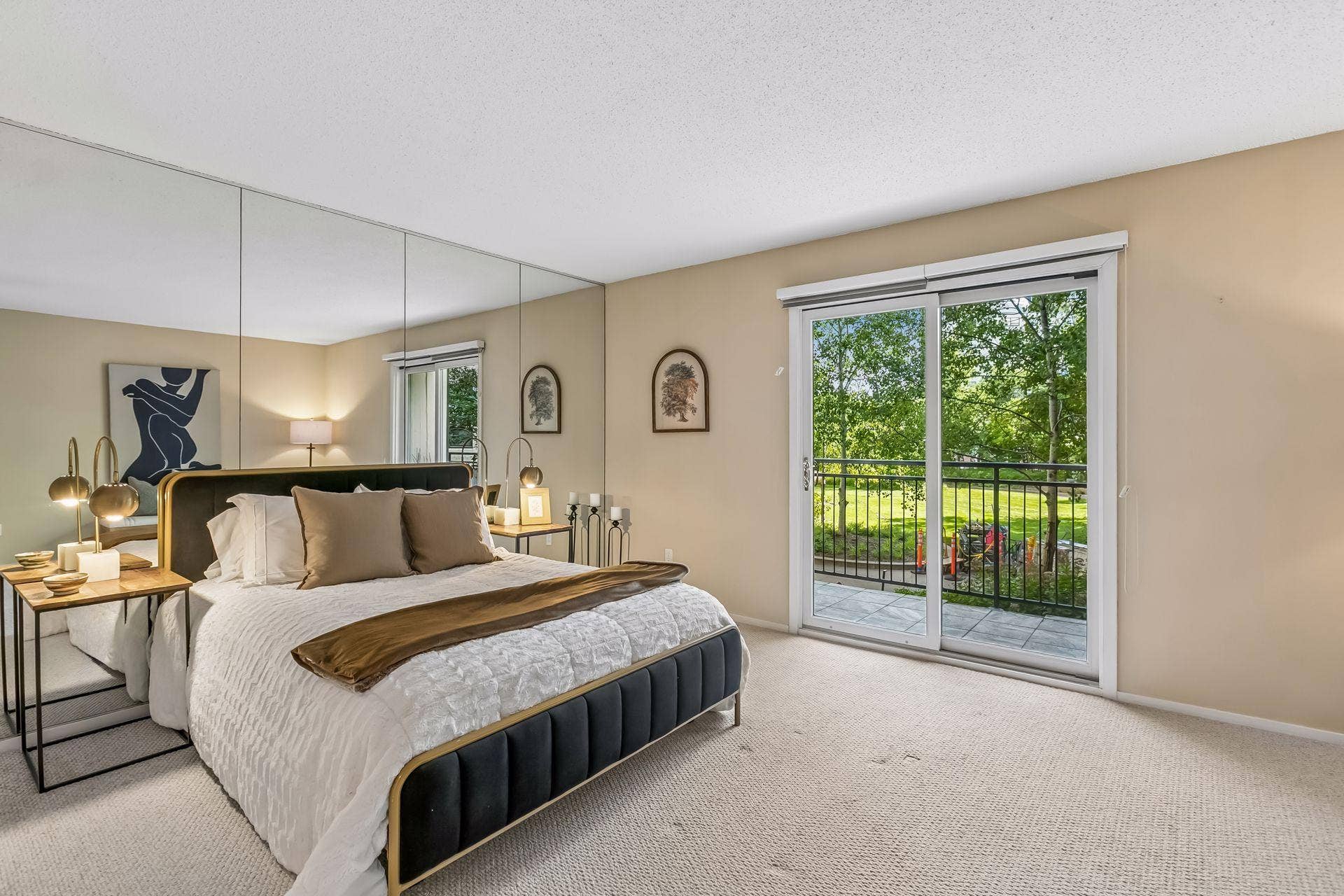 1200 Nicollet Mall, #221, 45, Minneapolis, MN 55403 Primary Bedroom with Balcony