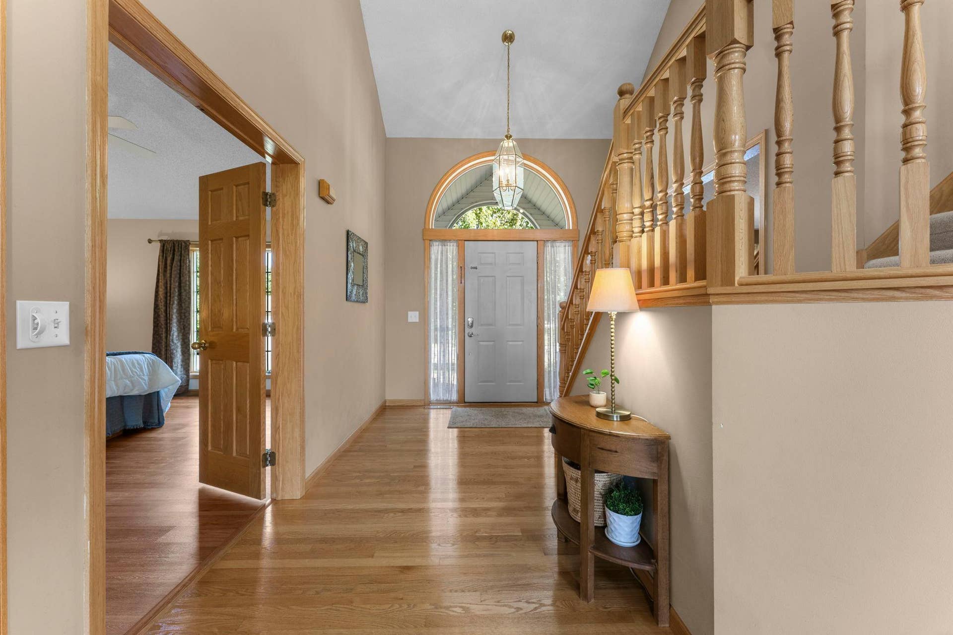3685 Commonwealth Road, Woodbury, MN 55125