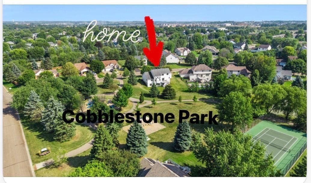 3685 Commonwealth Road, Woodbury, MN 55125