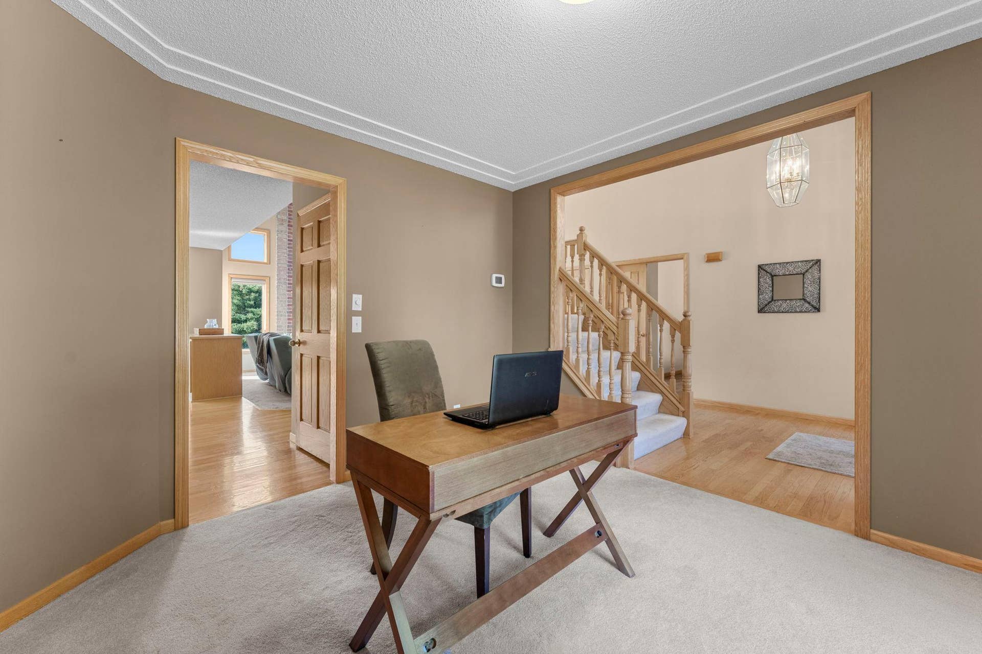3685 Commonwealth Road, Woodbury, MN 55125
