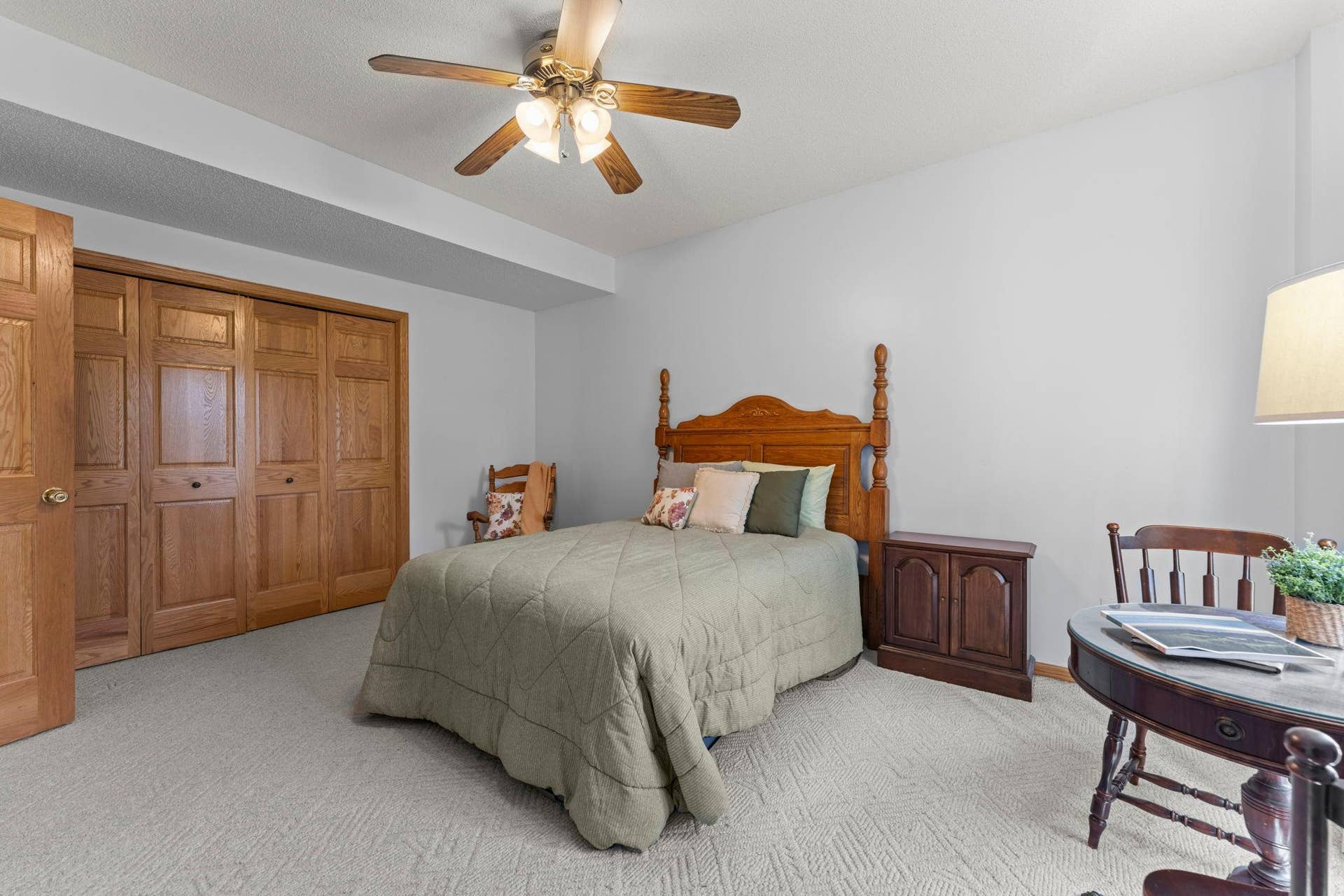 3685 Commonwealth Road, Woodbury, MN 55125
