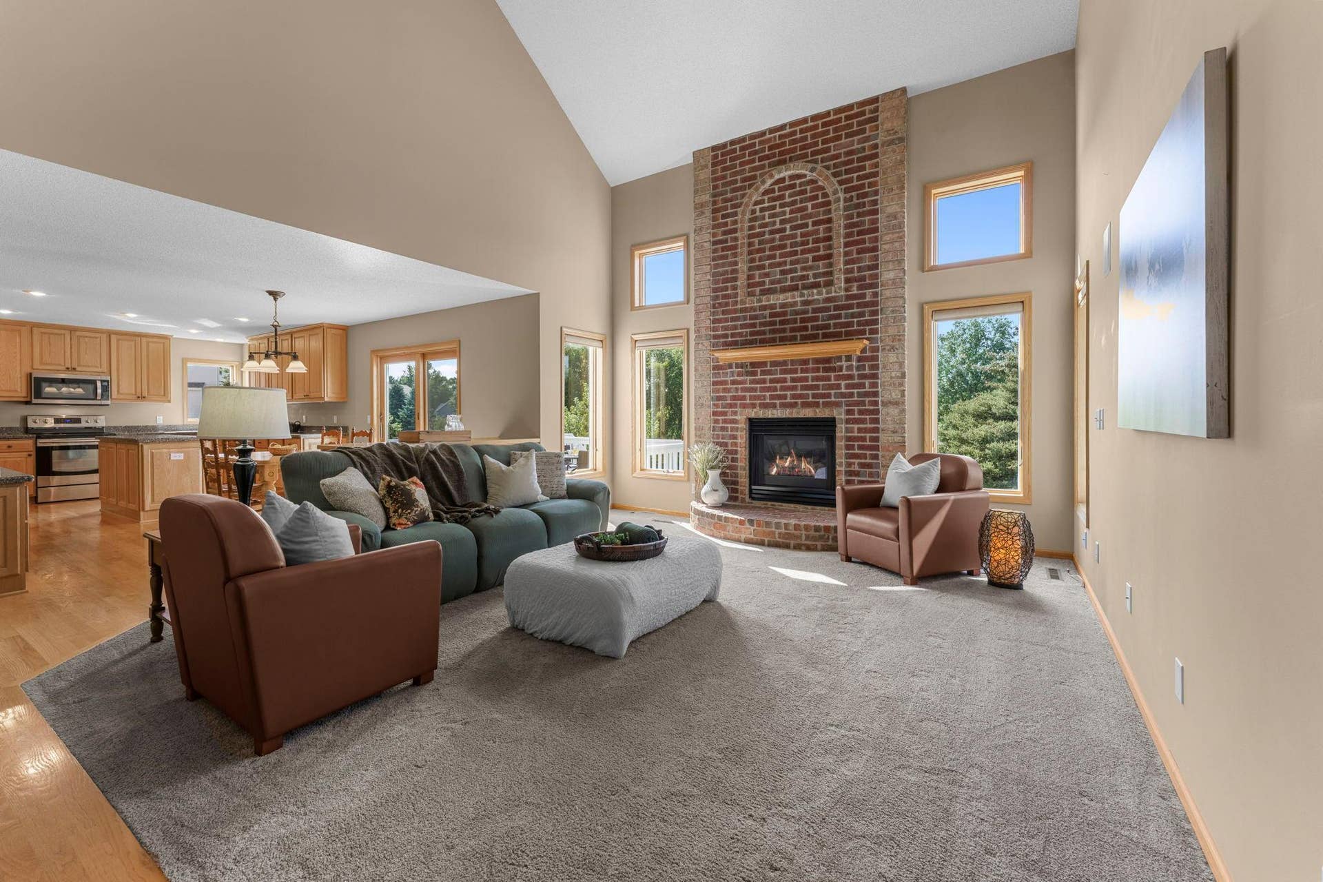 3685 Commonwealth Road, Woodbury, MN 55125