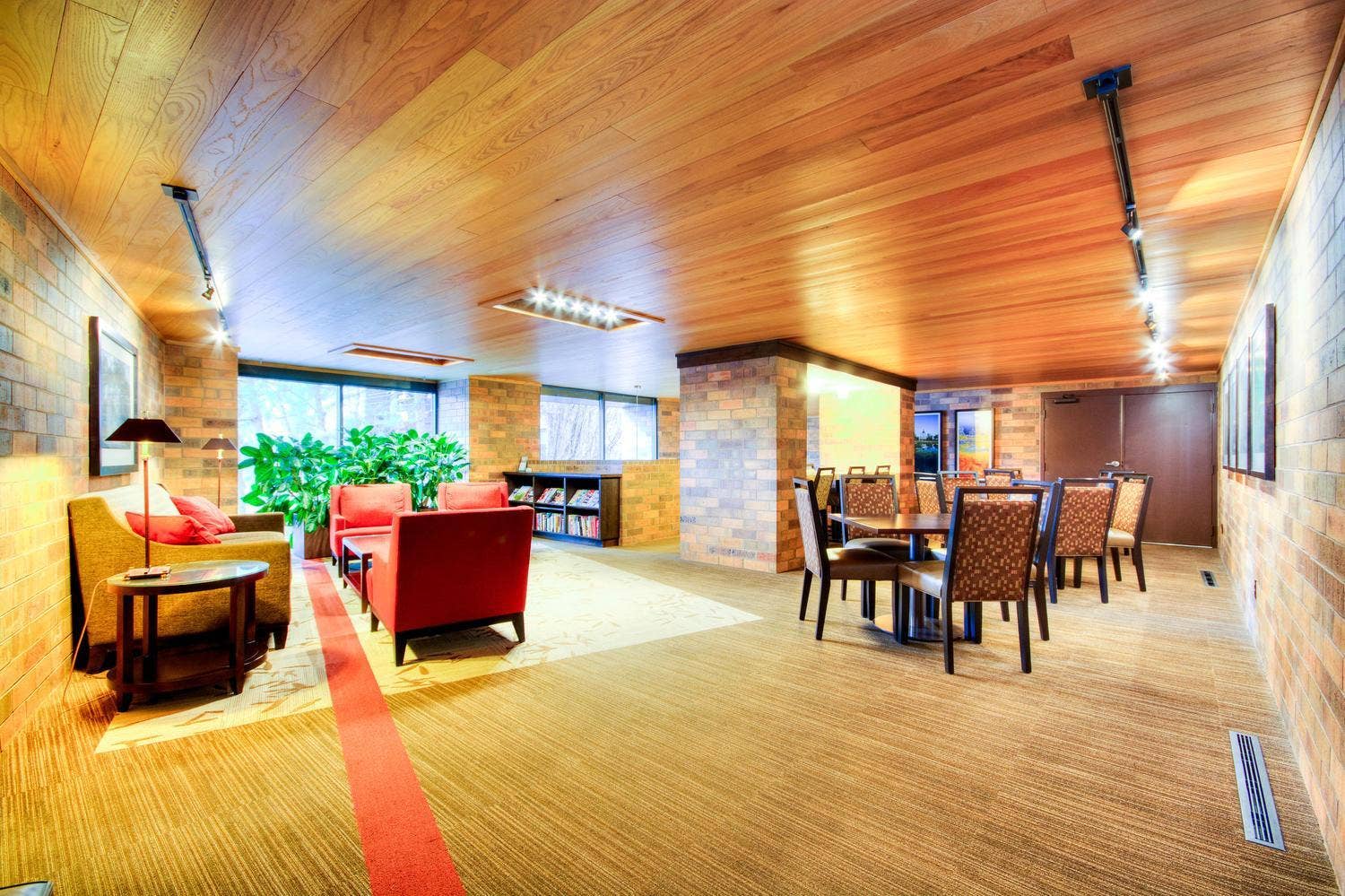 210 W Grant Street, #506, 45, Minneapolis, MN 55403 210 W Grant St 210 Minneapolis-large-013-10-Lobby-1500x1000-72dpi.jpg