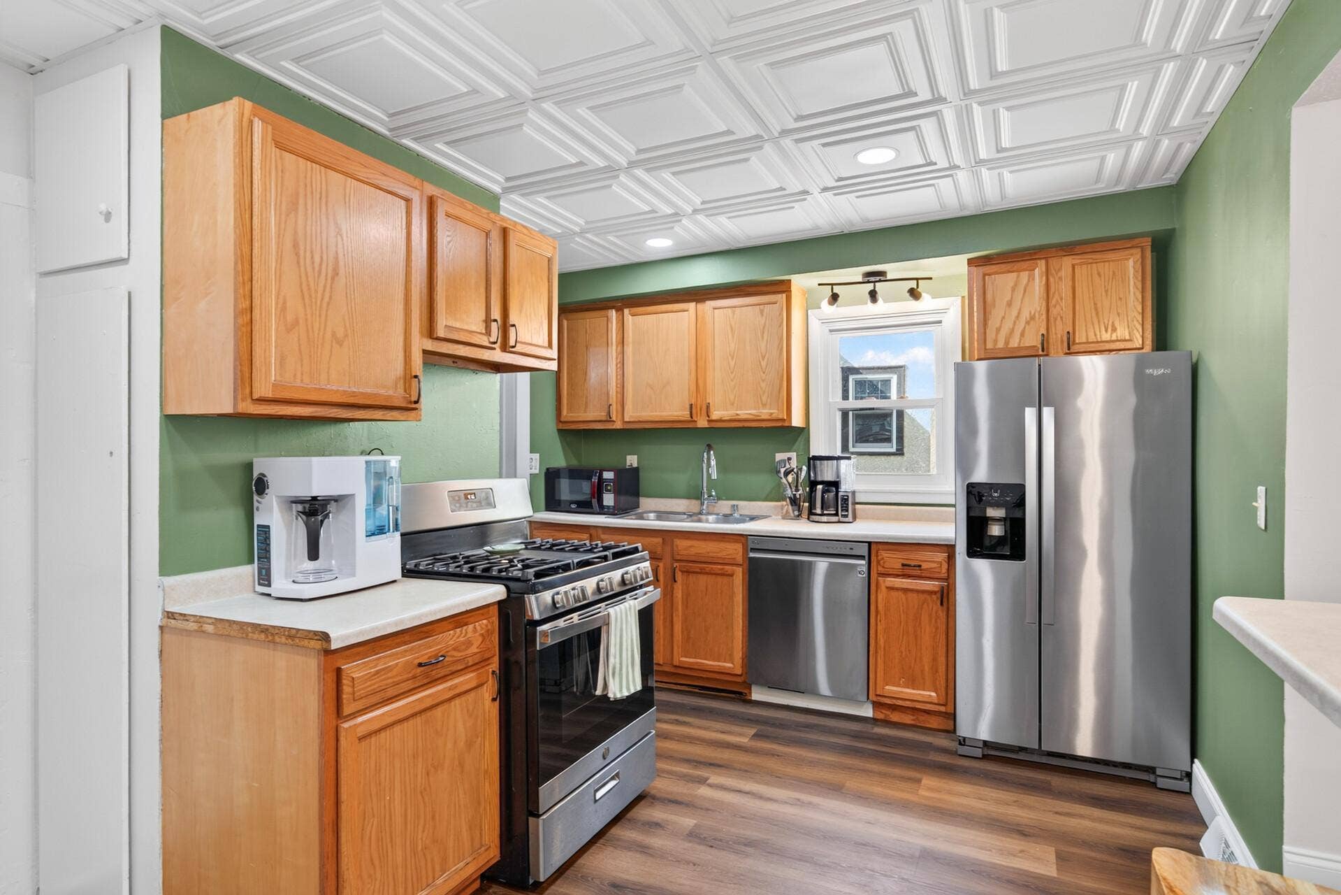 1838 Jackson Street NE, 43, Minneapolis, MN 55418 17_1672_Lenox17_mls.jpg