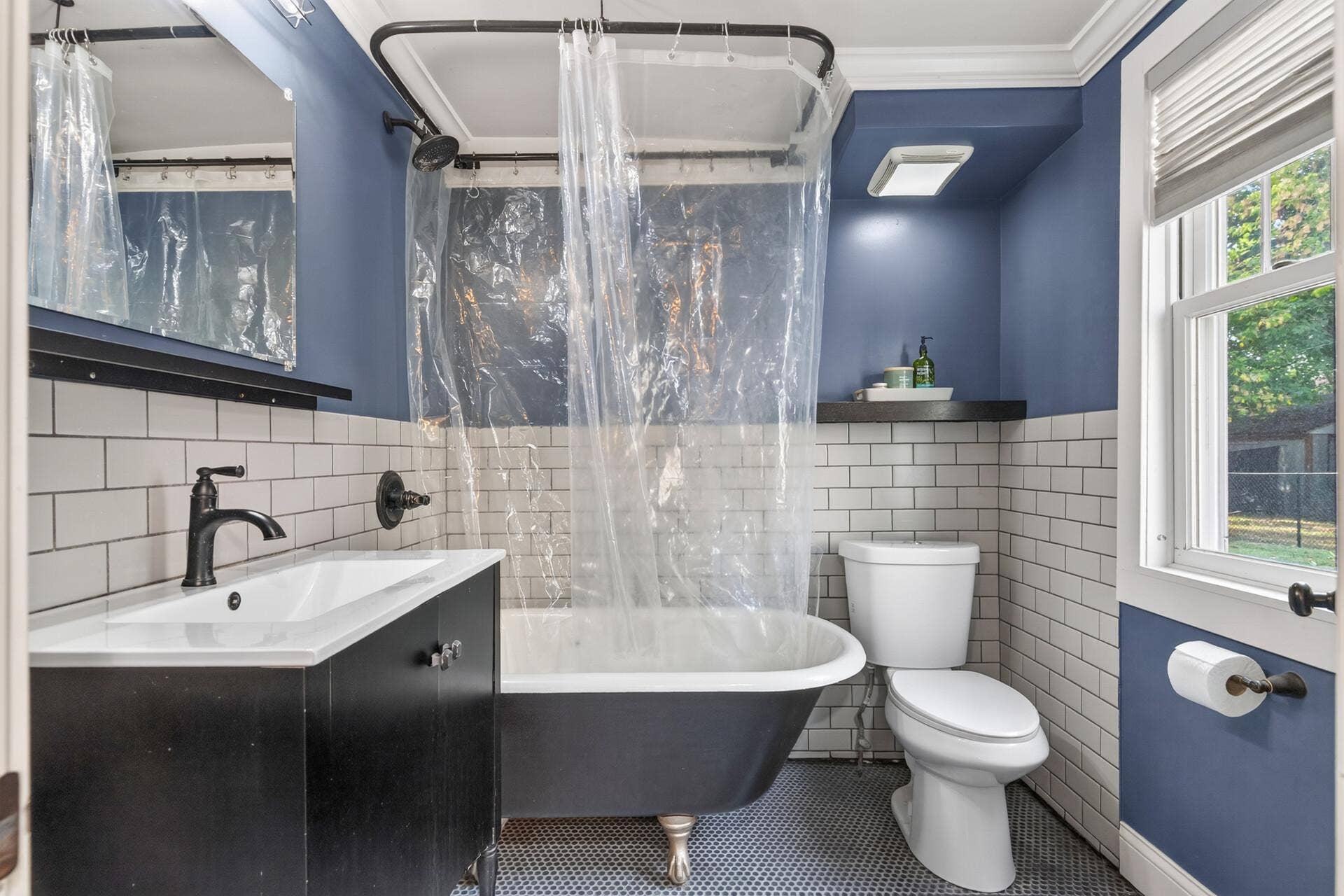 1838 Jackson Street NE, 43, Minneapolis, MN 55418 Updated full bath