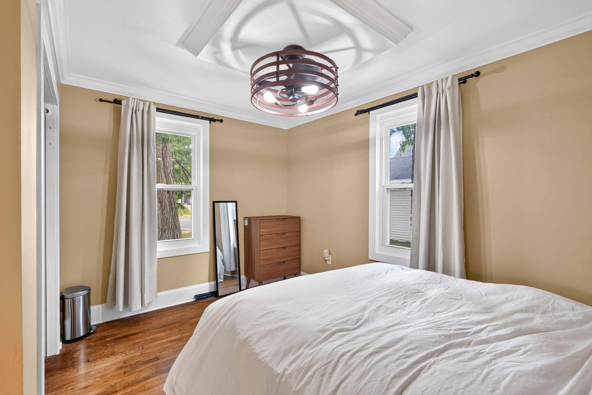 1838 Jackson Street NE, 43, Minneapolis, MN 55418 Main floor primary bedroom.
