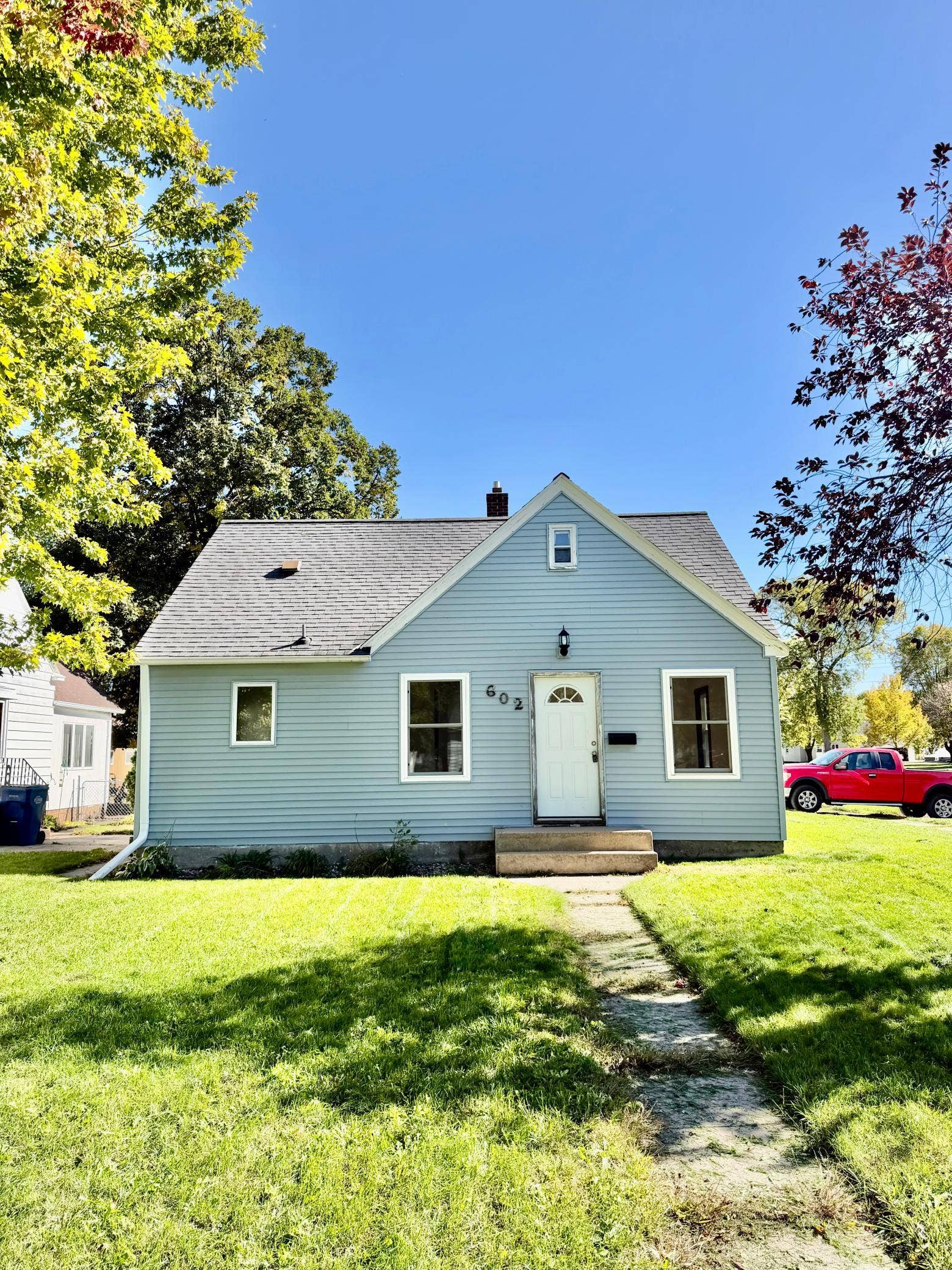 602 12th Street N, Benson, MN 56215 front of house 1.jpeg