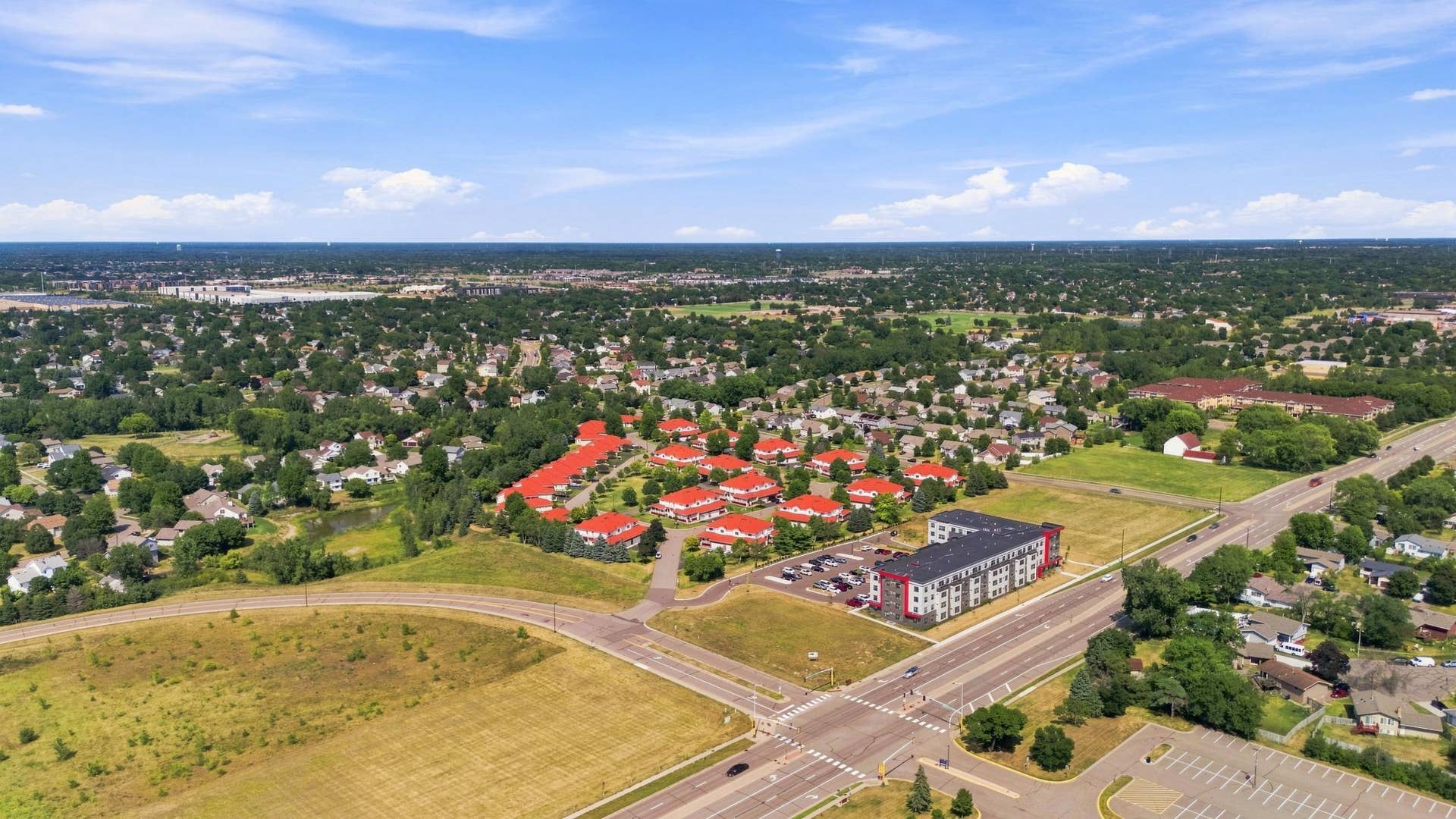 8605 Tessman Circle N, Brooklyn Park, MN 55445 8605 Tessman Circle N, Brooklyn Park, MN 55445