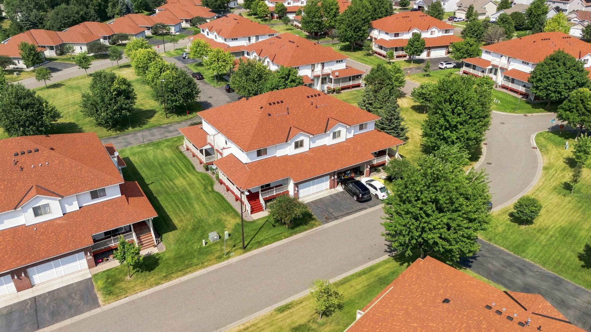 8605 Tessman Circle N, Brooklyn Park, MN 55445 8605 Tessman Circle N, Brooklyn Park, MN 55445