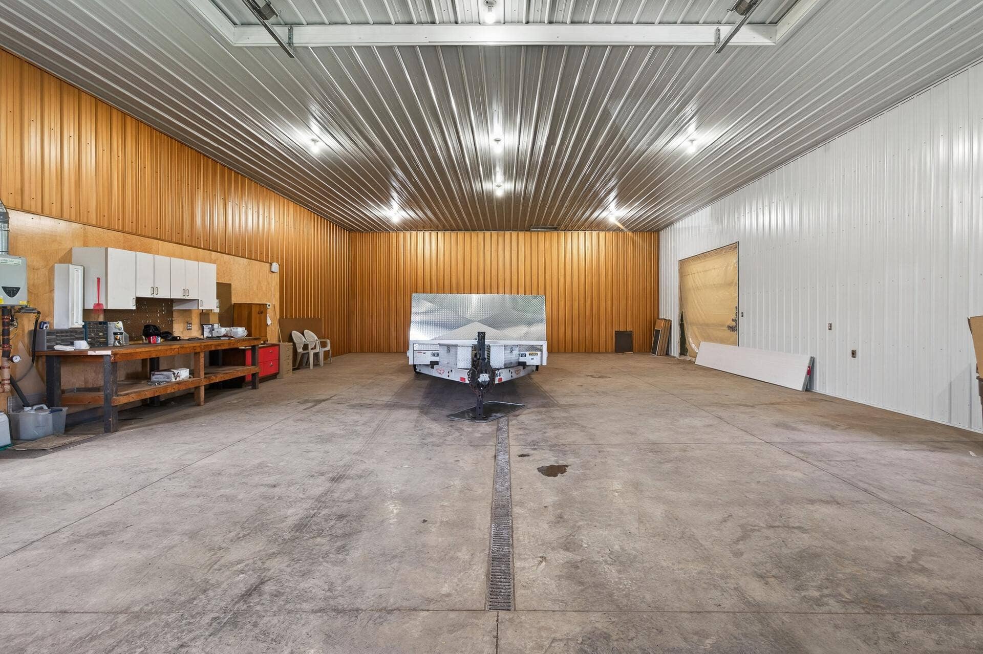3805 Neal Avenue S, Afton, MN 55001 55x35 building with 14.5' door, option to add a secondary door.