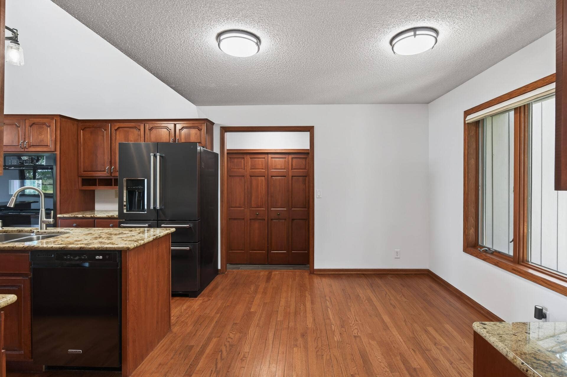 3805 Neal Avenue S, Afton, MN 55001 3805 Neal Avenue S, Afton, MN 55001