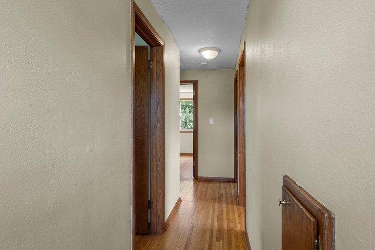 395 Kingston Avenue, Maplewood, MN 55117 018_dsc03239_66.jpg