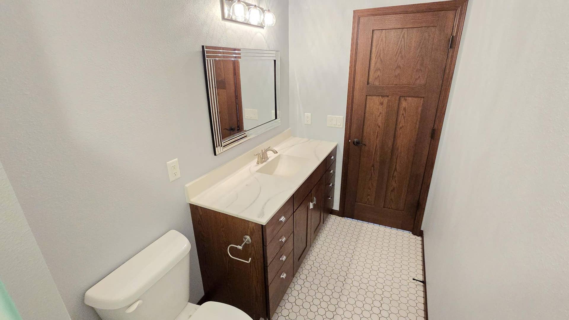 416 Torrey Pines Drive, Mankato, MN 56001 416 Torrey Pines (25).jpg
