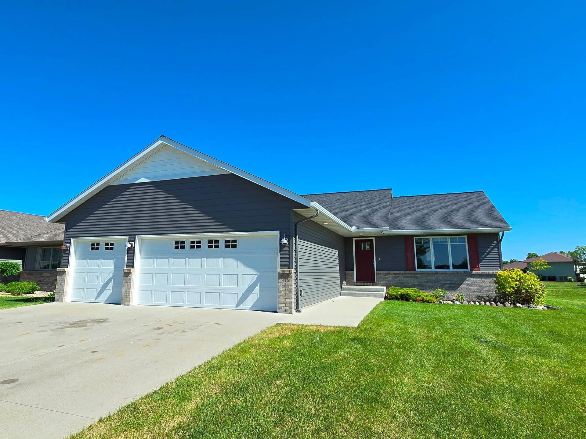 416 Torrey Pines Drive, Mankato, MN 56001 416 Torrey Pines (1).jpg