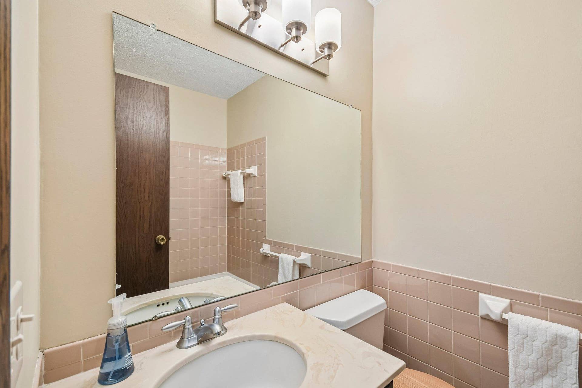 1748 Mcknight Road N, #24, Maplewood, MN 55109 29-web-or-mls-McKnight Rd N-S2508-029.jpg