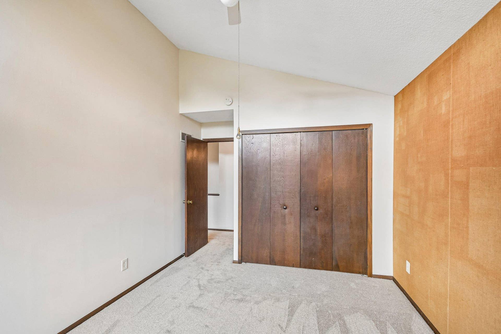 1748 Mcknight Road N, #24, Maplewood, MN 55109 27-web-or-mls-McKnight Rd N-S2508-027.jpg