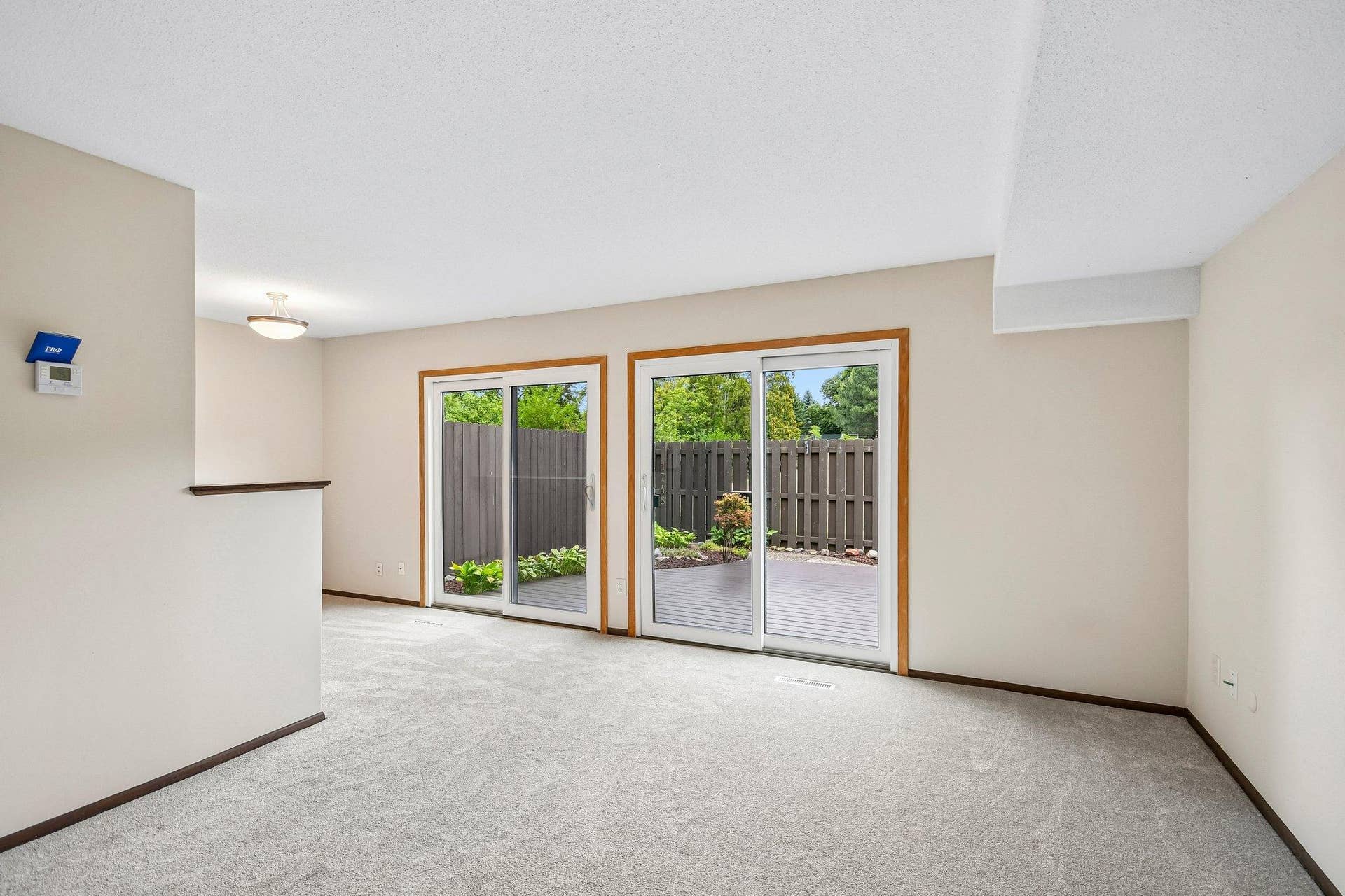 1748 Mcknight Road N, #24, Maplewood, MN 55109 11-web-or-mls-McKnight Rd N-S2508-011.jpg