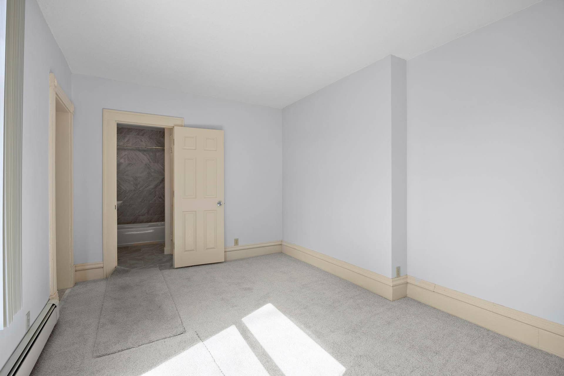 1626 Englewood Avenue, 93, Saint Paul, MN 55104 34-web-or-mls-1626 Englewood Ave-4.jpg