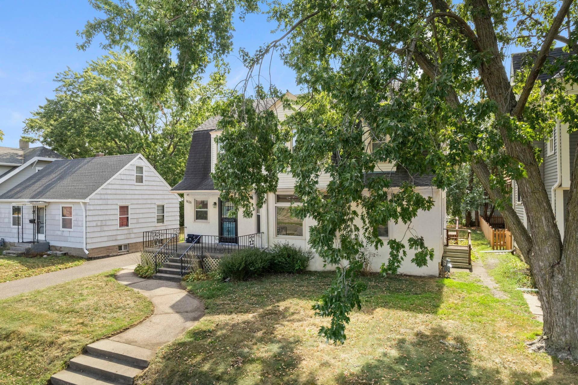 1626 Englewood Avenue, 93, Saint Paul, MN 55104 5-web-or-mls-1626 Englewood Ave-328.jpg