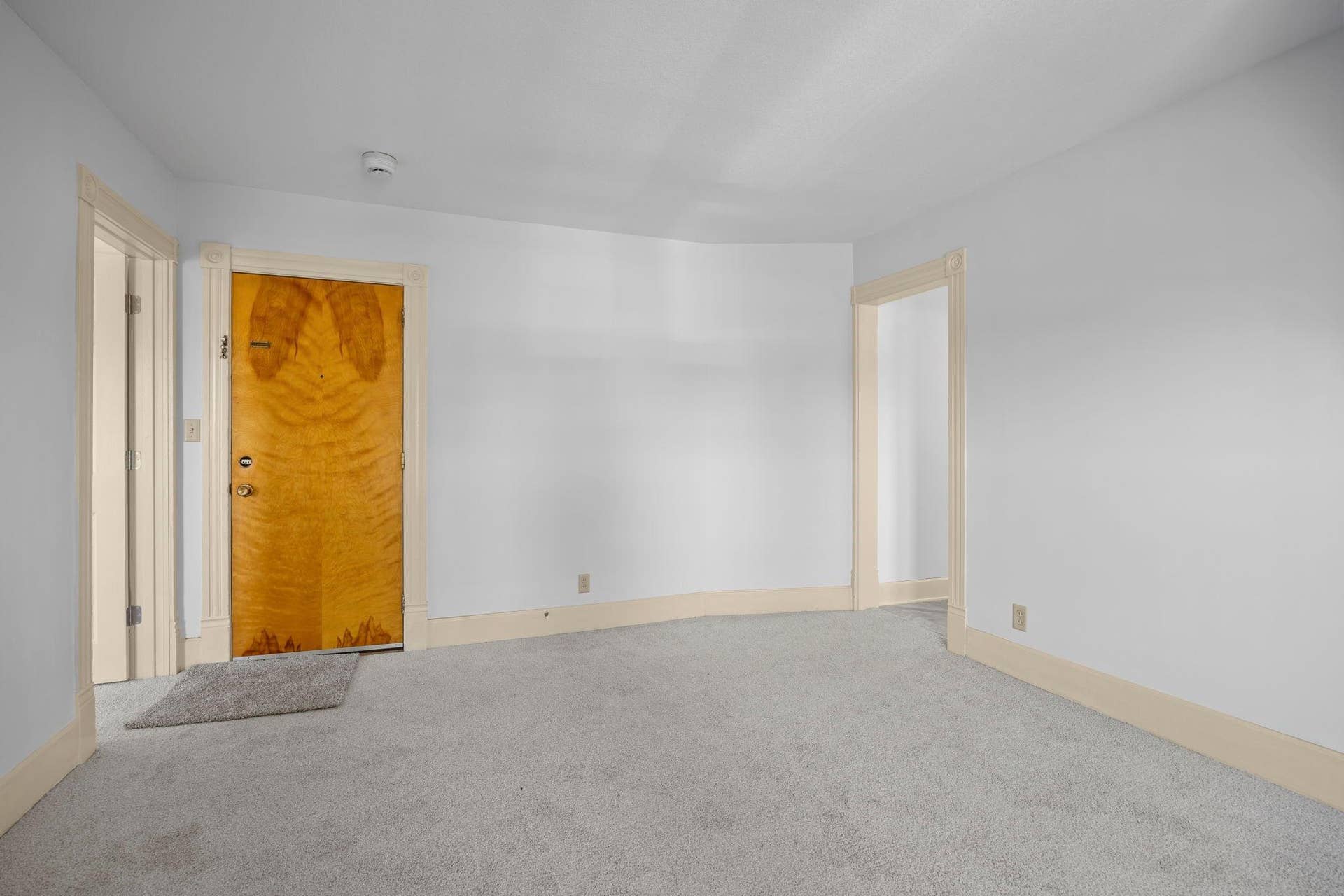 1626 Englewood Avenue, 93, Saint Paul, MN 55104 64-web-or-mls-1626 Englewood Ave-164.jpg
