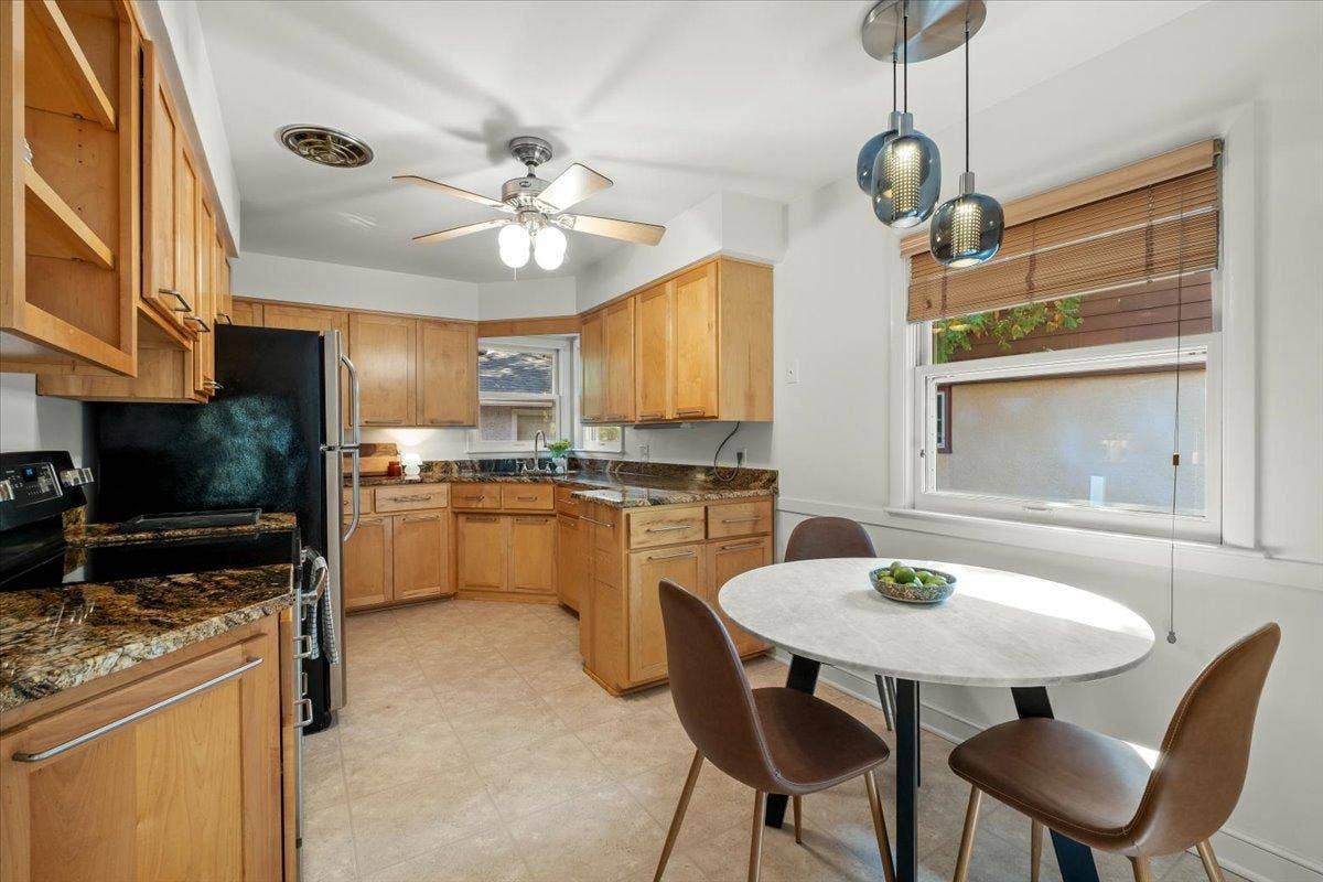 3323 Arthur Street NE, 80, Minneapolis, MN 55418 Kitchen
