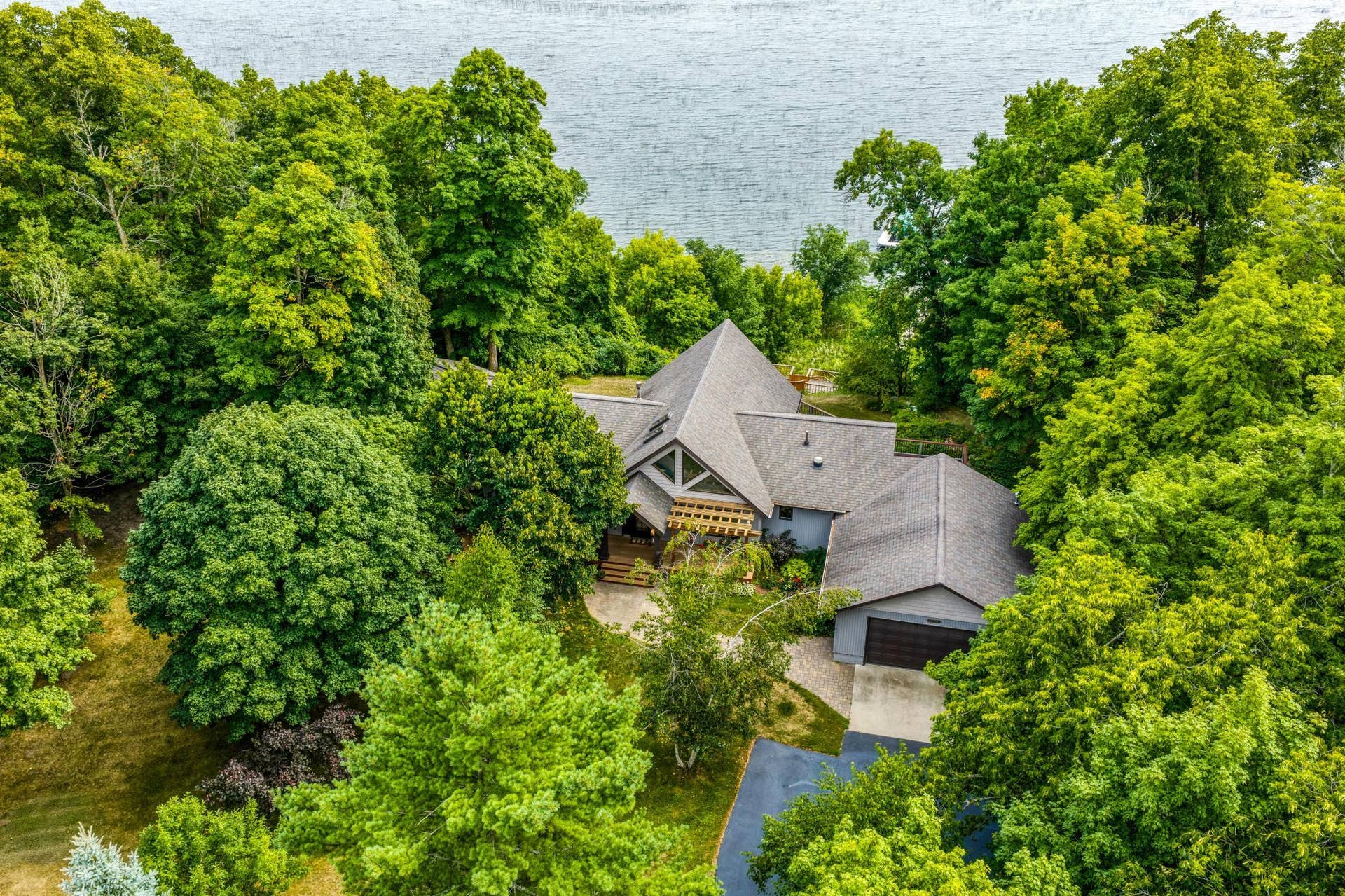 7002 Maple Beach Court NE, Bemidji, MN 56601 DJI_20260814155409_0376_D.jpg