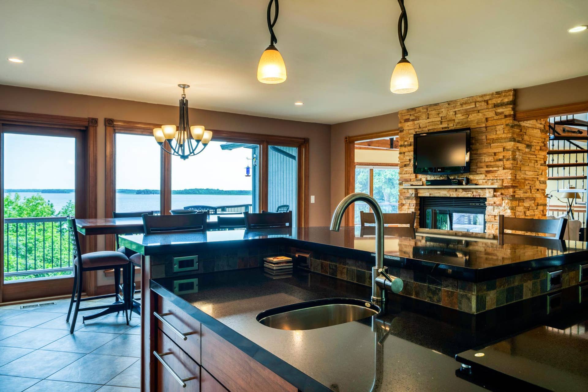 7002 Maple Beach Court NE, Bemidji, MN 56601 PANA5122.jpg