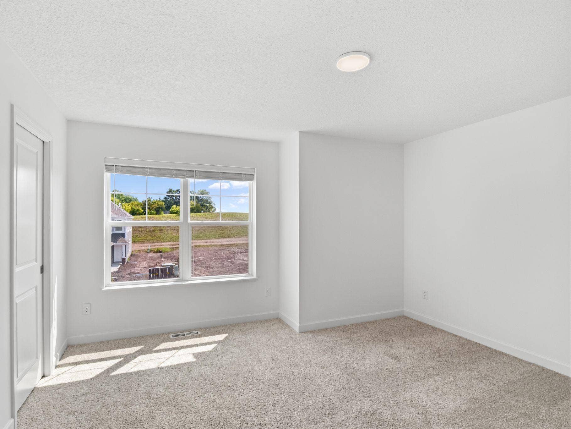 4226 Hayward Avenue N, Oakdale, MN 55128 4226 Hayward Avenue N, Oakdale, MN 55128